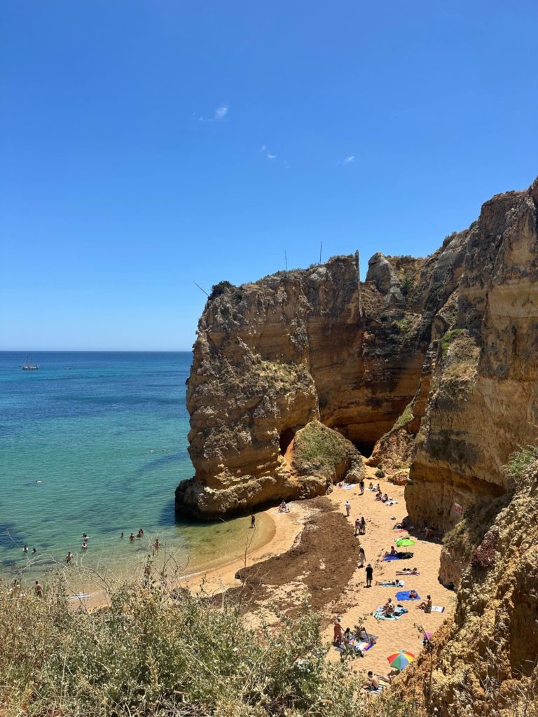 ポルトガルのプライアドナアナ