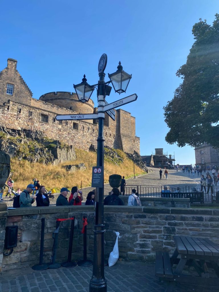 エディンバラ城